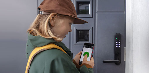 Assa Abloy | compact case